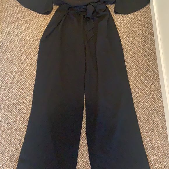 Dress The Population Christina Jumpsuit in black - Picture 4 of 5